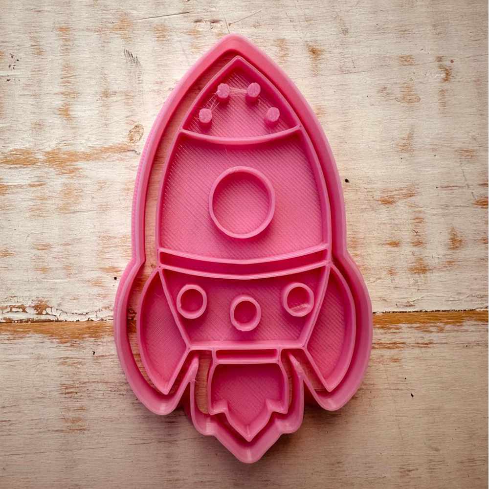 CORTANTE NAVE ESPACIAL